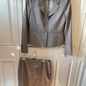 Ann Taylor Elegant Gray Suit Set